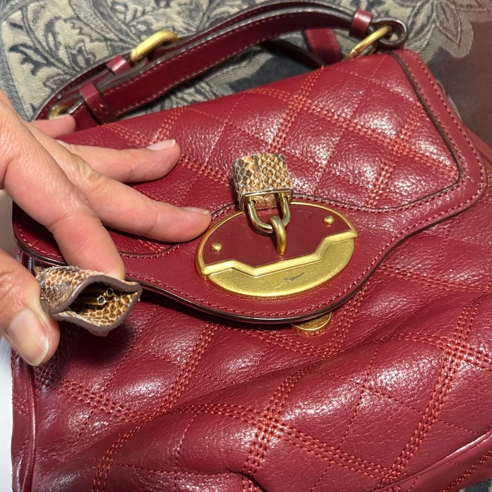Authentic Jill Stuart Elegant Red Quilted Handbag with Lock and Key - Picture 10 of 13